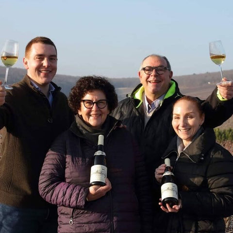 Daniel Etienne Defaix Domaine du Vieux Chateau Chablis 1er Cru Les Lys 2013 750ml