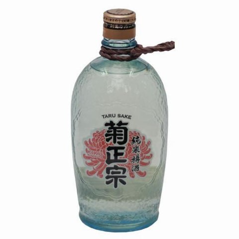 Kiku Masamune Shuzo Taru Junmai Sake 720 ml