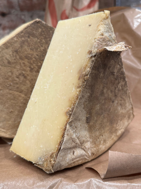 Cellars at Jasper Hill - Cabot Clothbound Cheddar, Black Label Reserve (VT, priced per ounce)