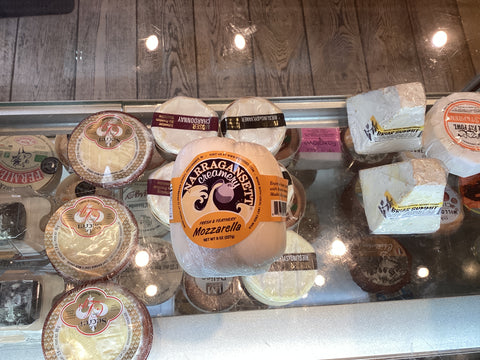 Narragansett Creamery - Fresh Mozzarella (Rhode Island, 8oz)